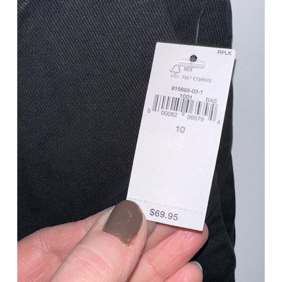 GAP Mid Rise Khakis - Picture 8 of 9